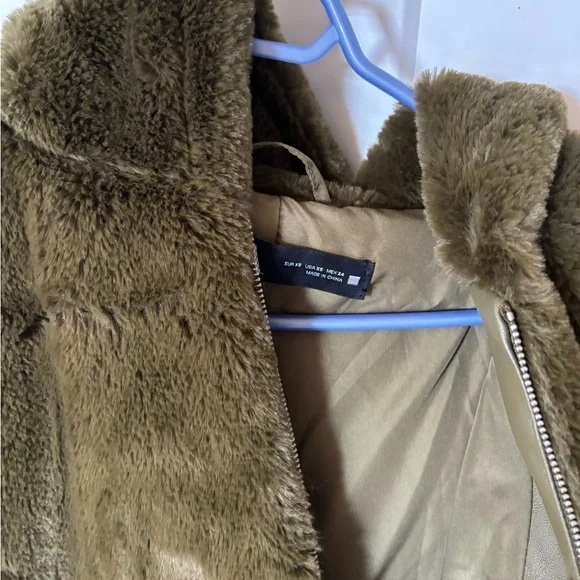 NWT super soft jacket. Xs made big - Picture 3 of 6